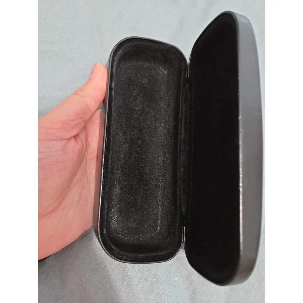 Coach New York Black Eyeglasses Sunglasses Hard Clamshell Case Authentic